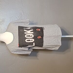 Bench Women's medium graphic print Tshirt NWT 100% cotton